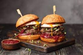 Hamburger Day 2022: Glovo svela i trend del panino più consumato al mondo 